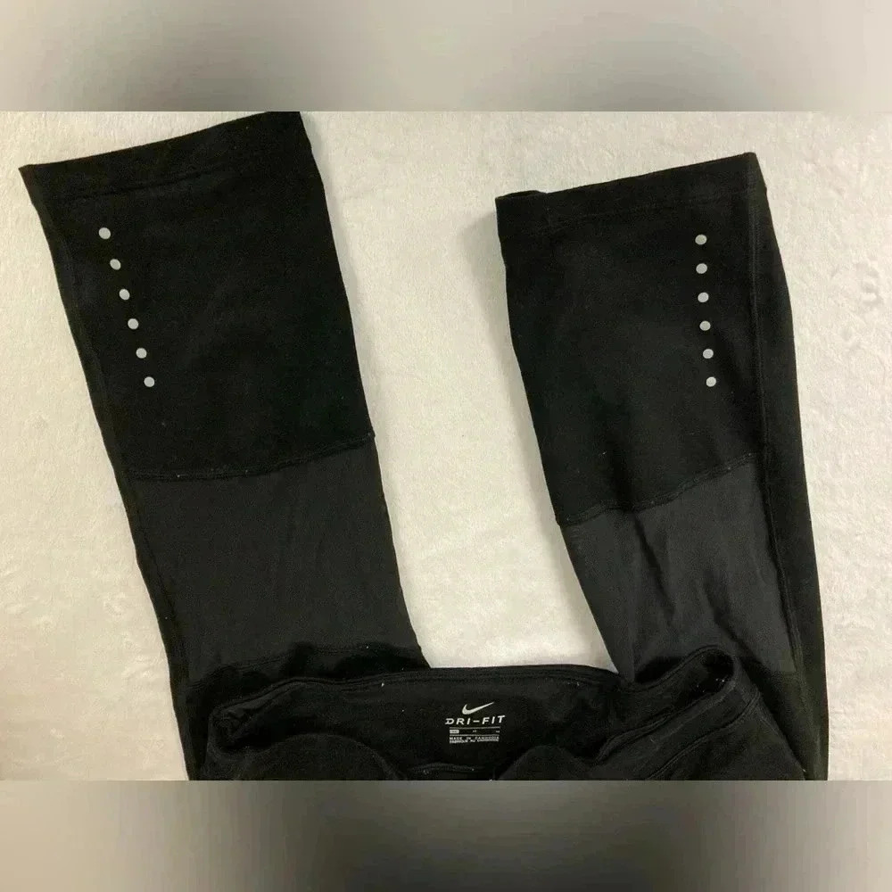 Nike capris‎ - Picture 8 of 9